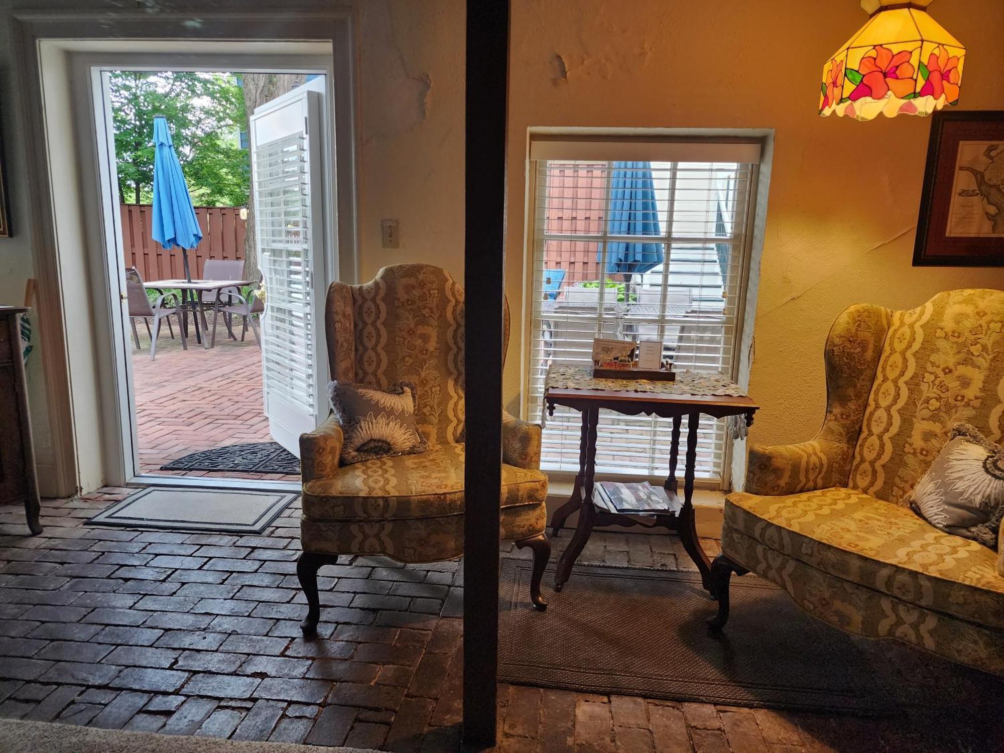 The Richard Johnston Inn & 1890 Caroline House เฟรเดอริกส์เบิร์ก ภายนอก รูปภาพ