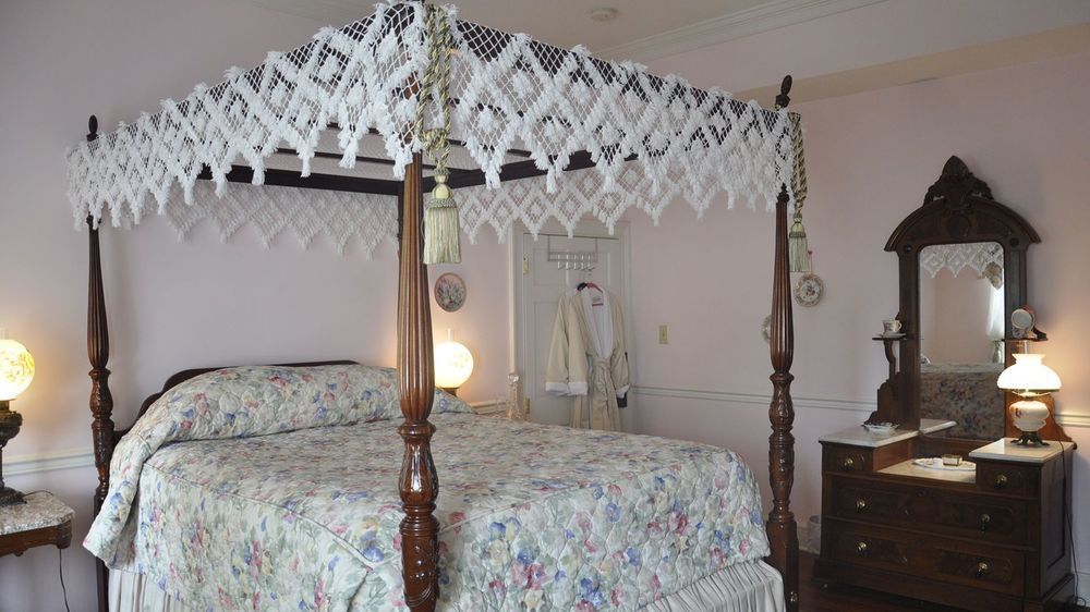The Richard Johnston Inn & 1890 Caroline House เฟรเดอริกส์เบิร์ก ภายนอก รูปภาพ